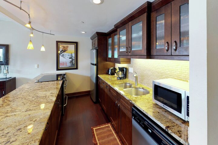 #304 - Kitchen