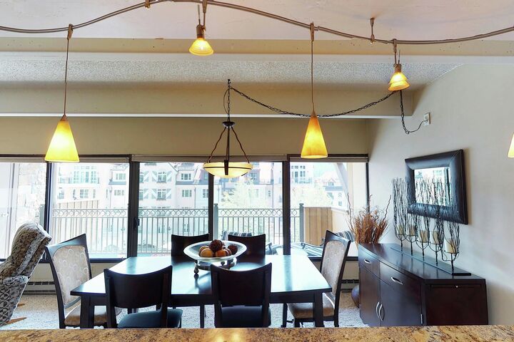 #304 - Dining Area
