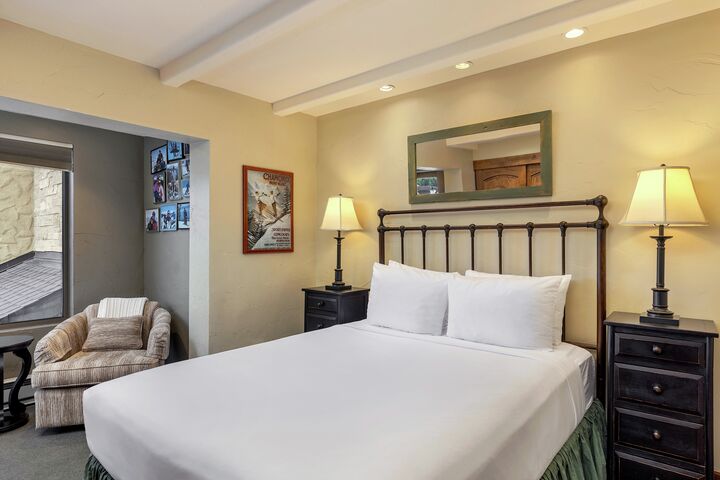 #305 - Master Bedroom