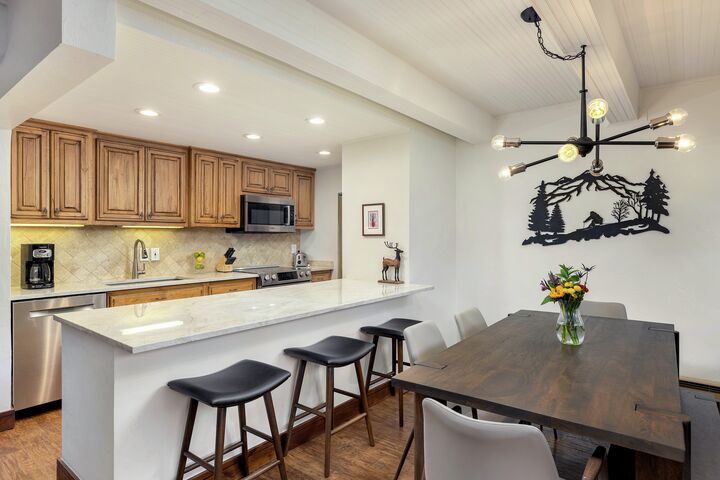 #402 - Dining Area & Kitchen
