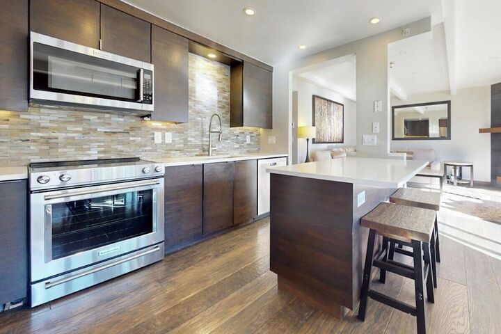 #204 - Kitchen
