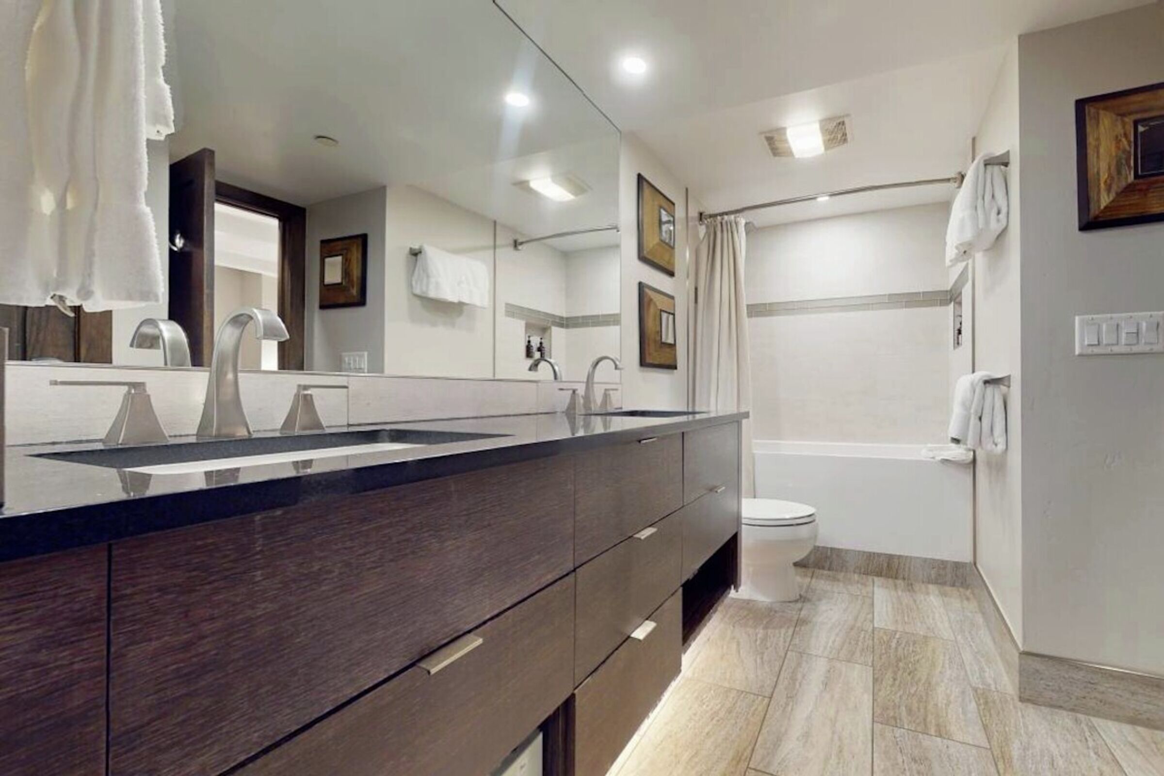 #204 - Bathroom