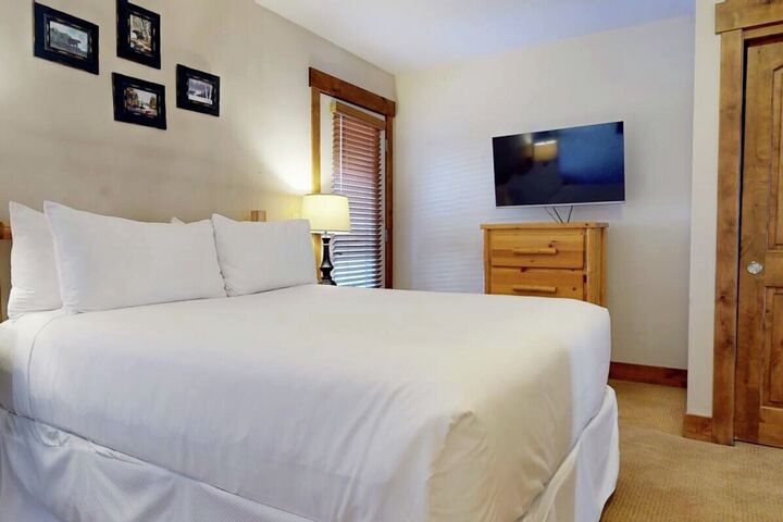 #220 - Bedroom