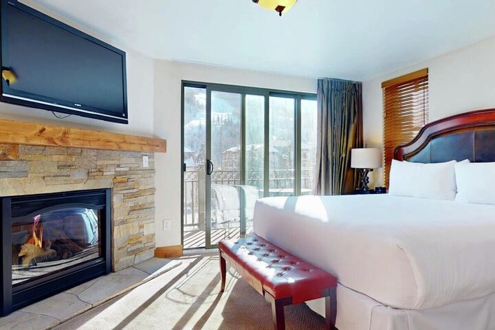 #220 - Master Bedroom