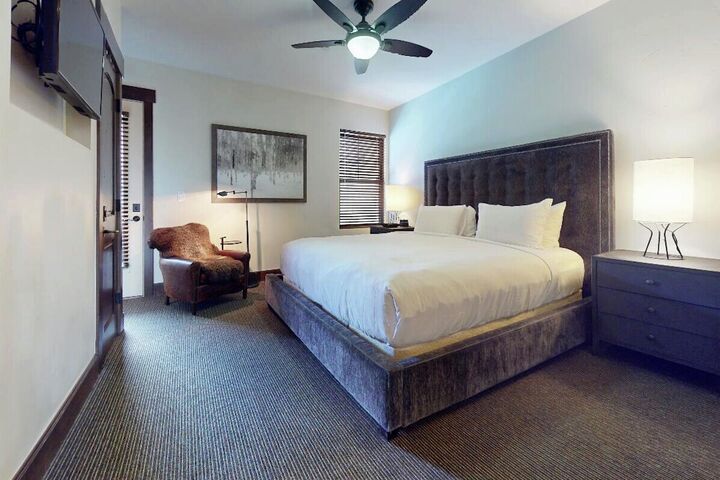 #207 - Master Bedroom