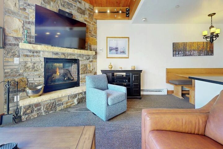 #209 - Living Area