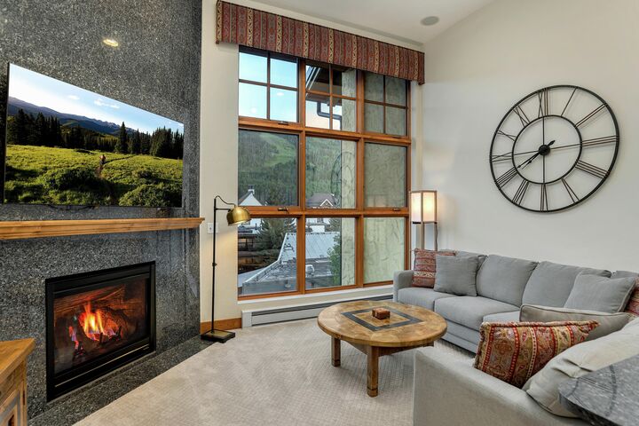 #210 - Living Area