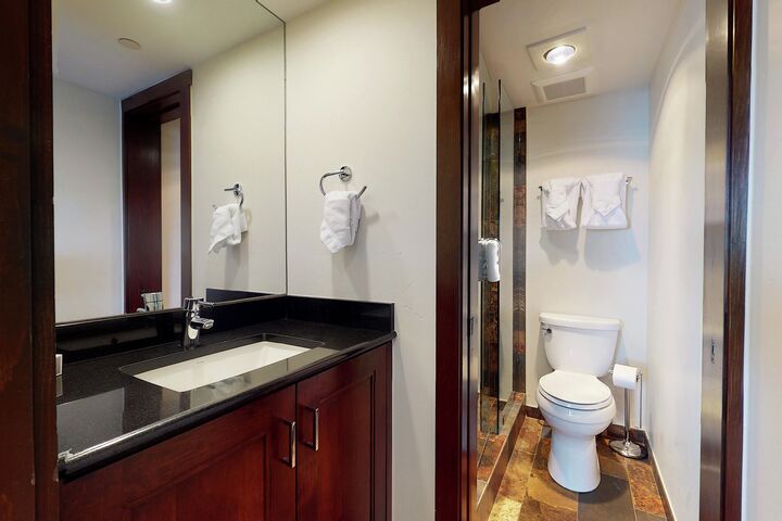 #701 - Ensuite Bathroom