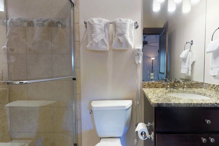 #219 - Ensuite Bathroom
