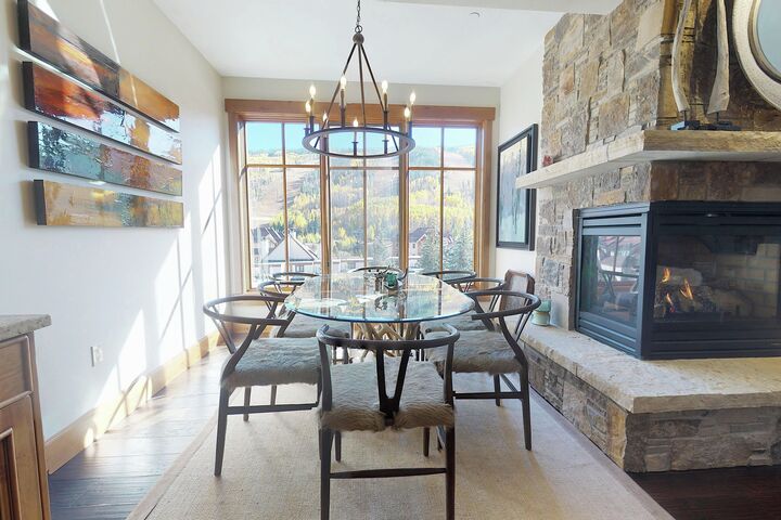 #517 - Dining Area
