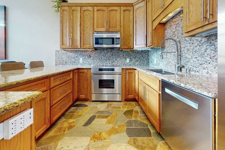 #212 - Kitchen