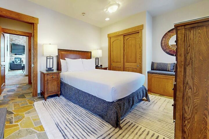 #212 - Bedroom