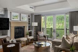 #411 - Living Area