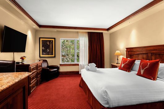 King Room with Village View