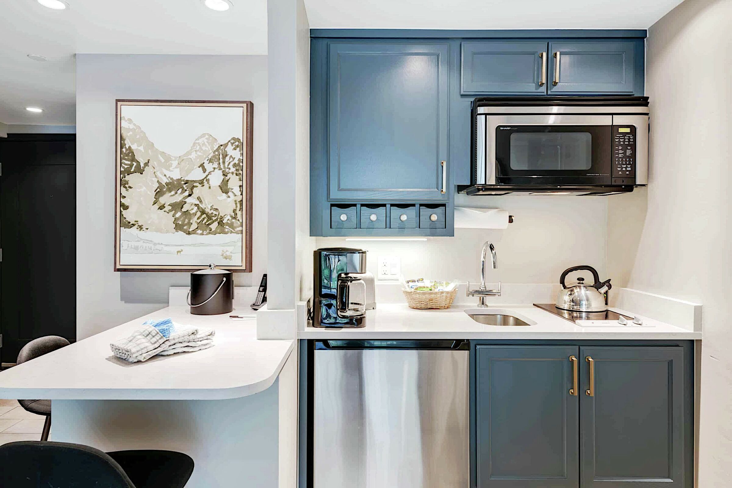 Studio Kitchen