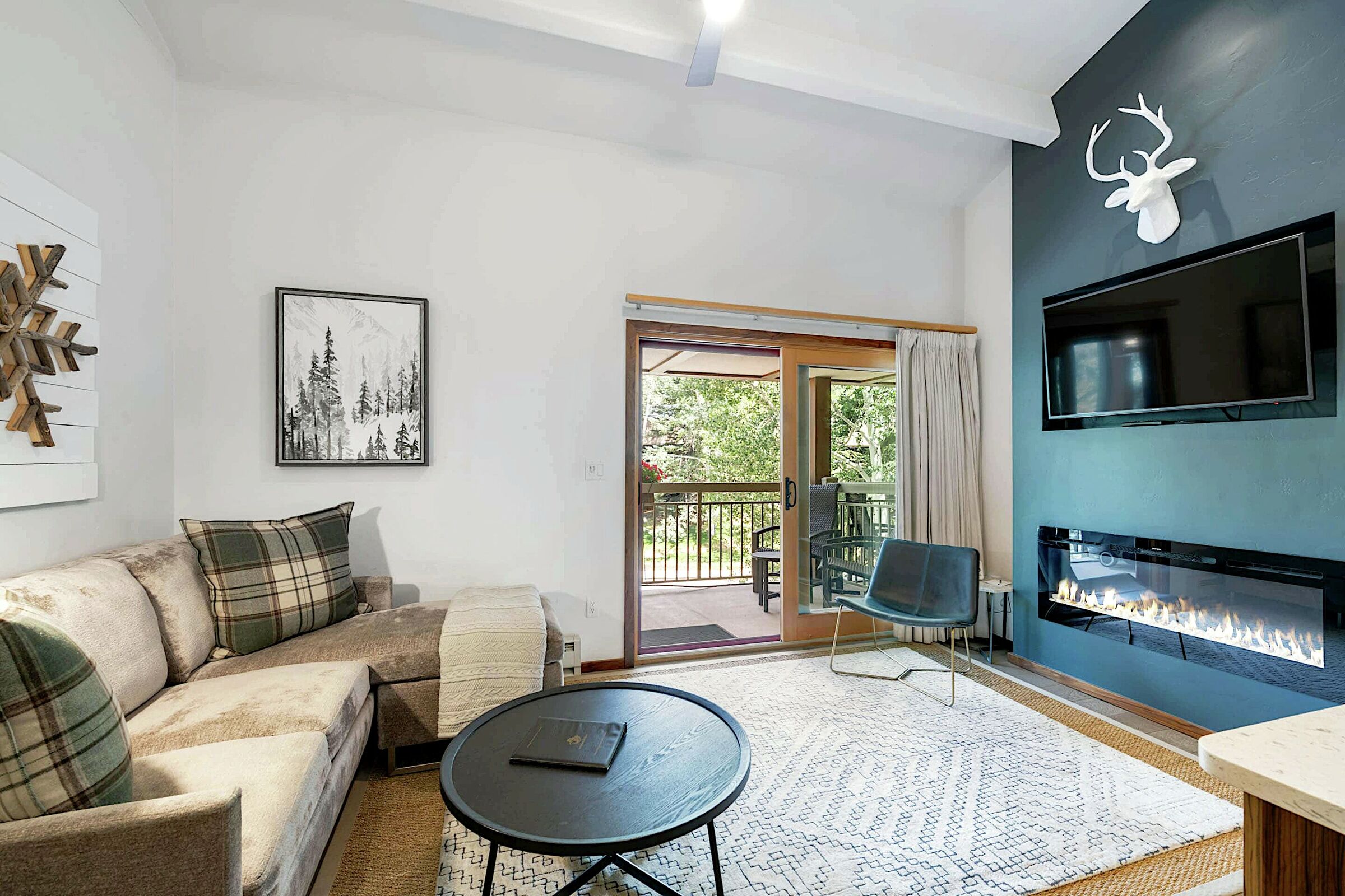 Studio Living Room