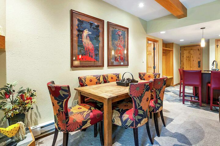 #250B - Dining Area