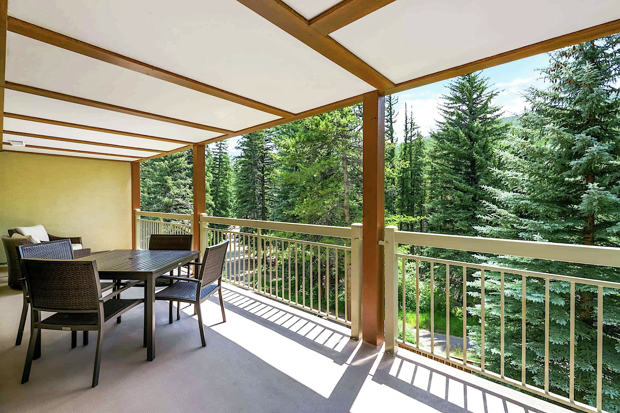 #250A - Balcony