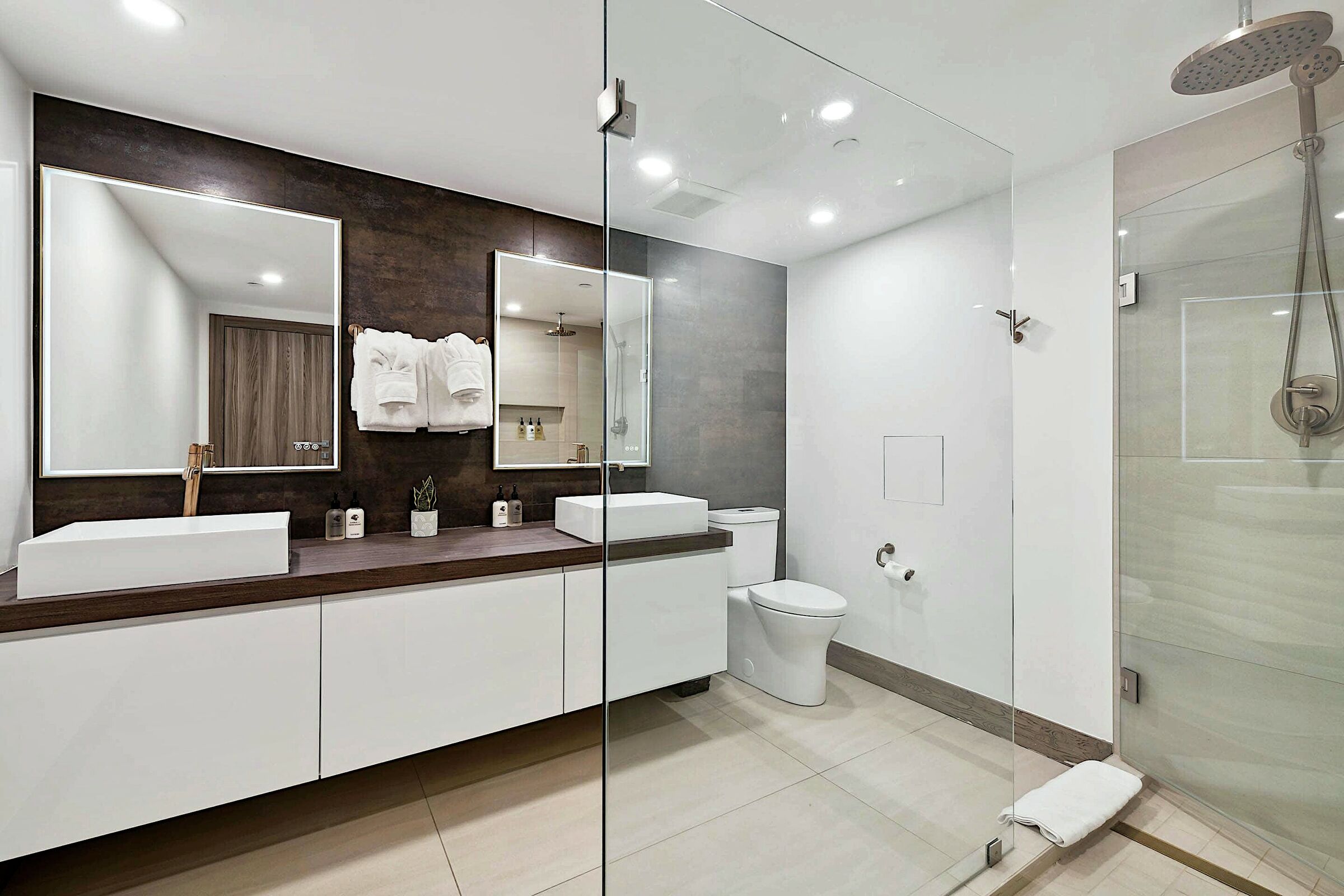 Master Ensuite Bathroom