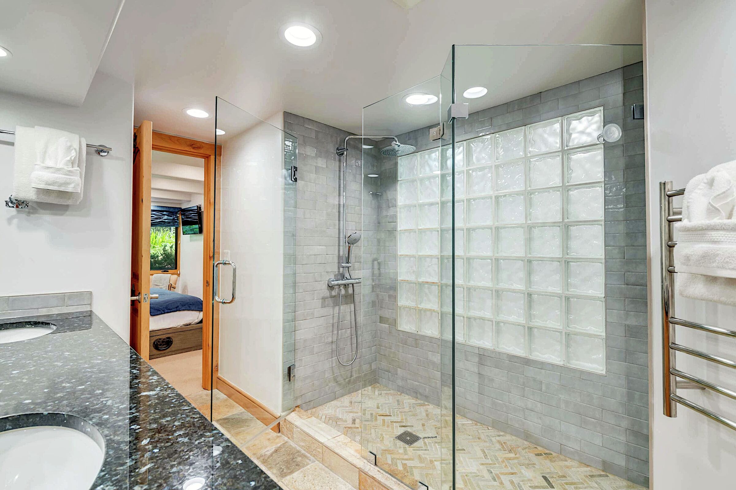 Master Ensuite Bathroom