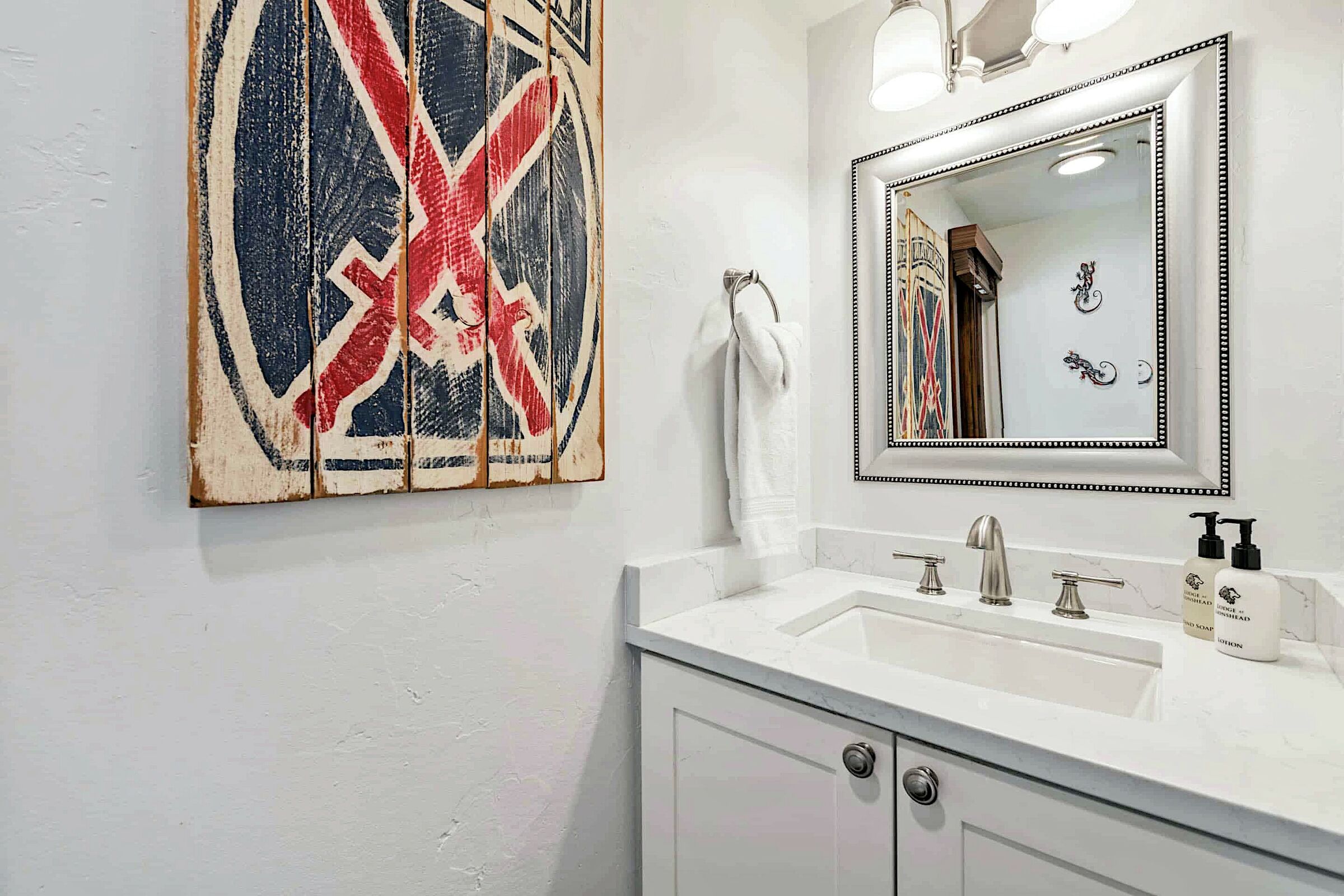 #403 - Bathroom
