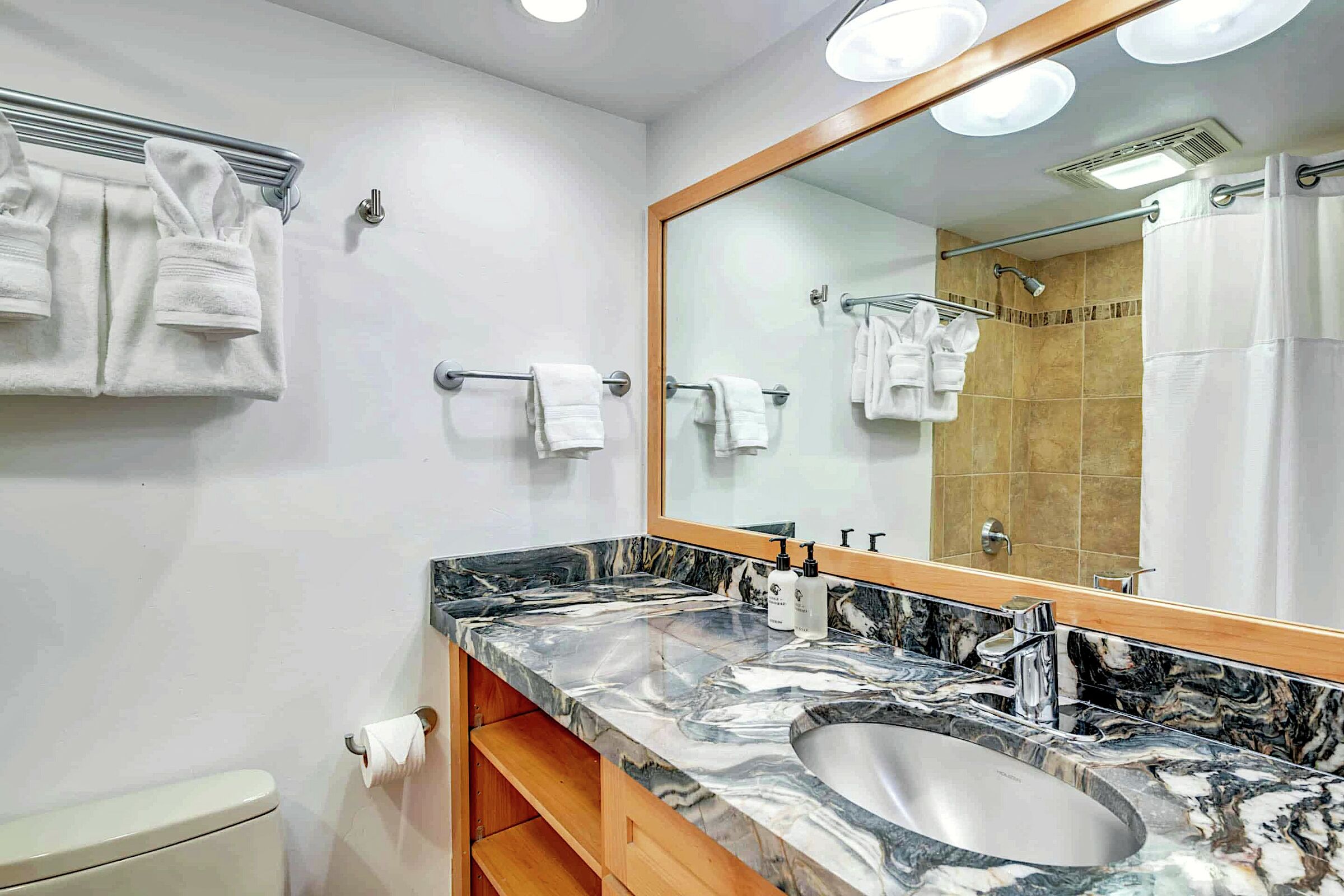 #103 - Bathroom
