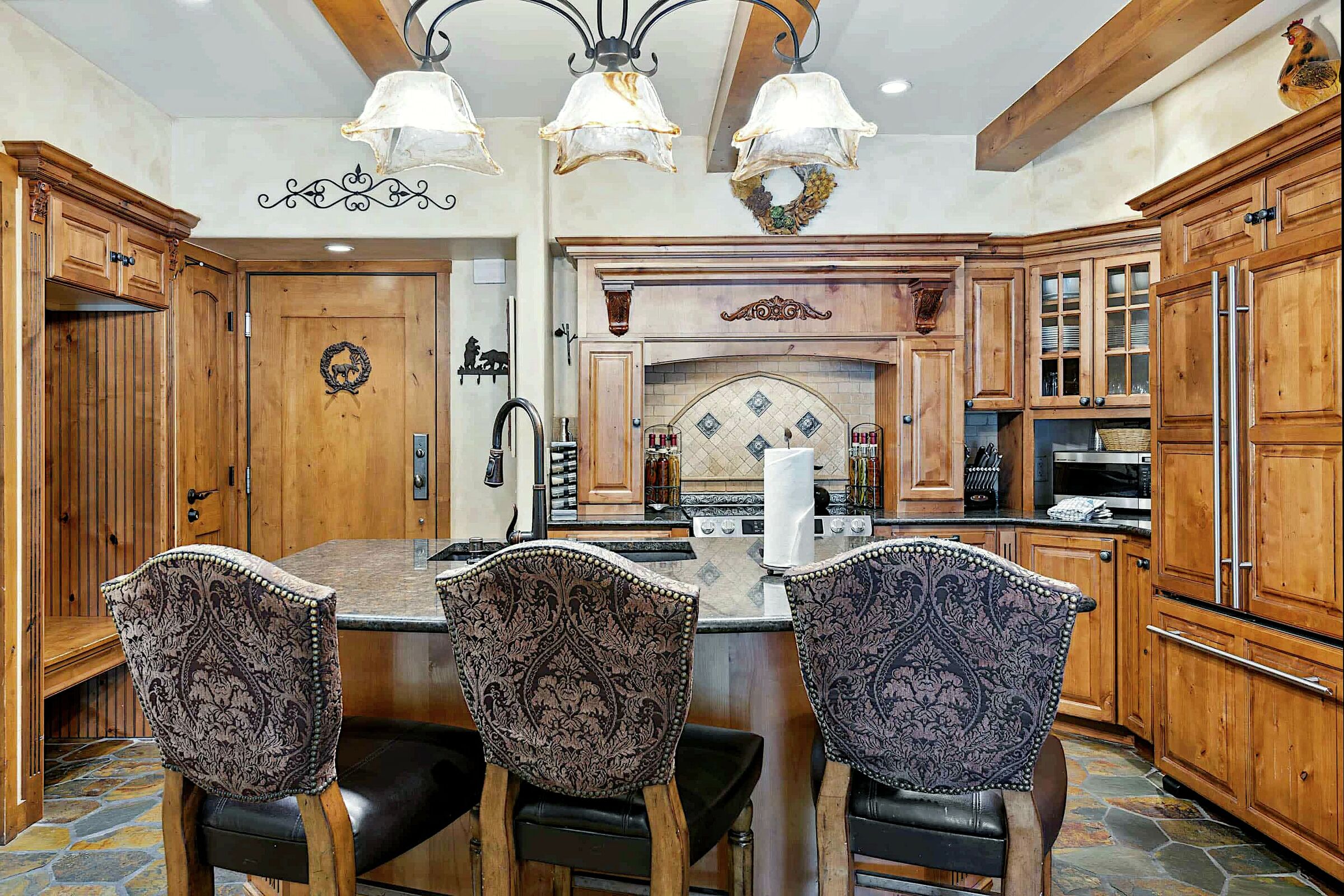 #230 - Kitchen