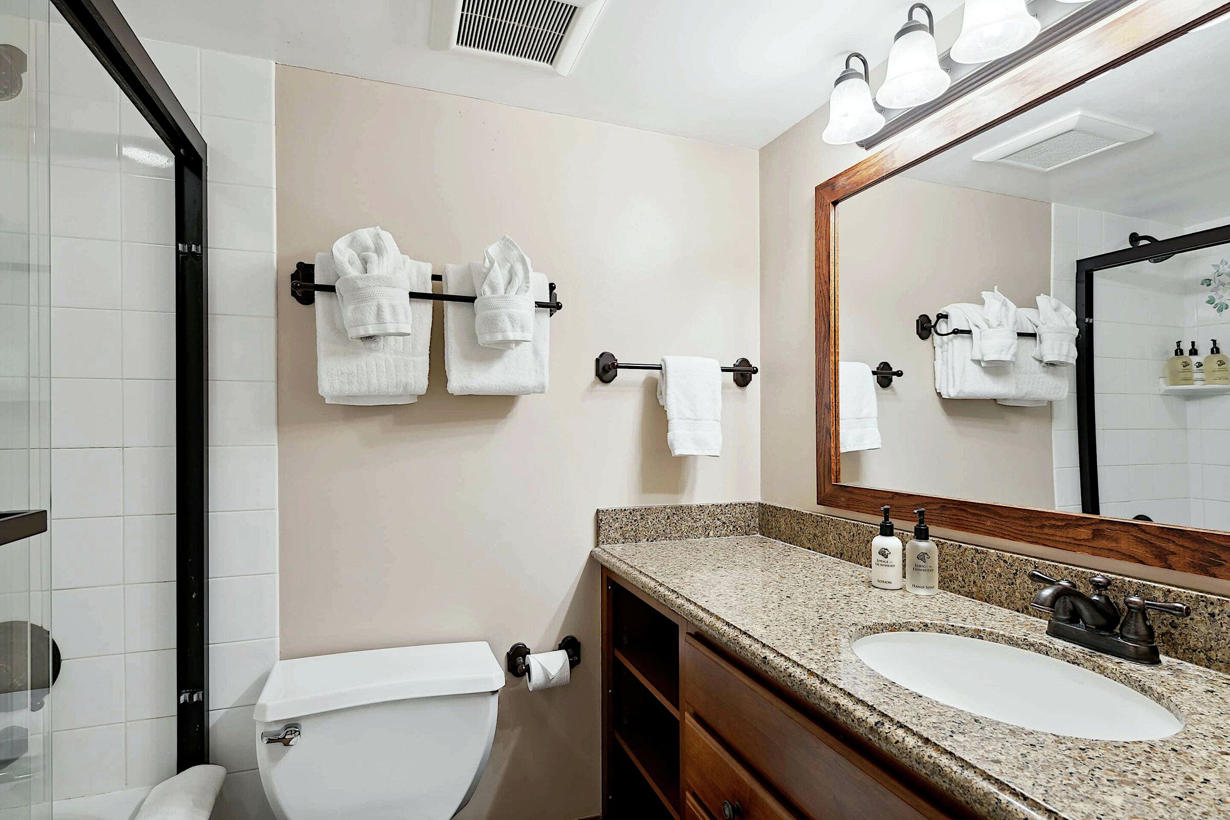 #405 - Bathroom