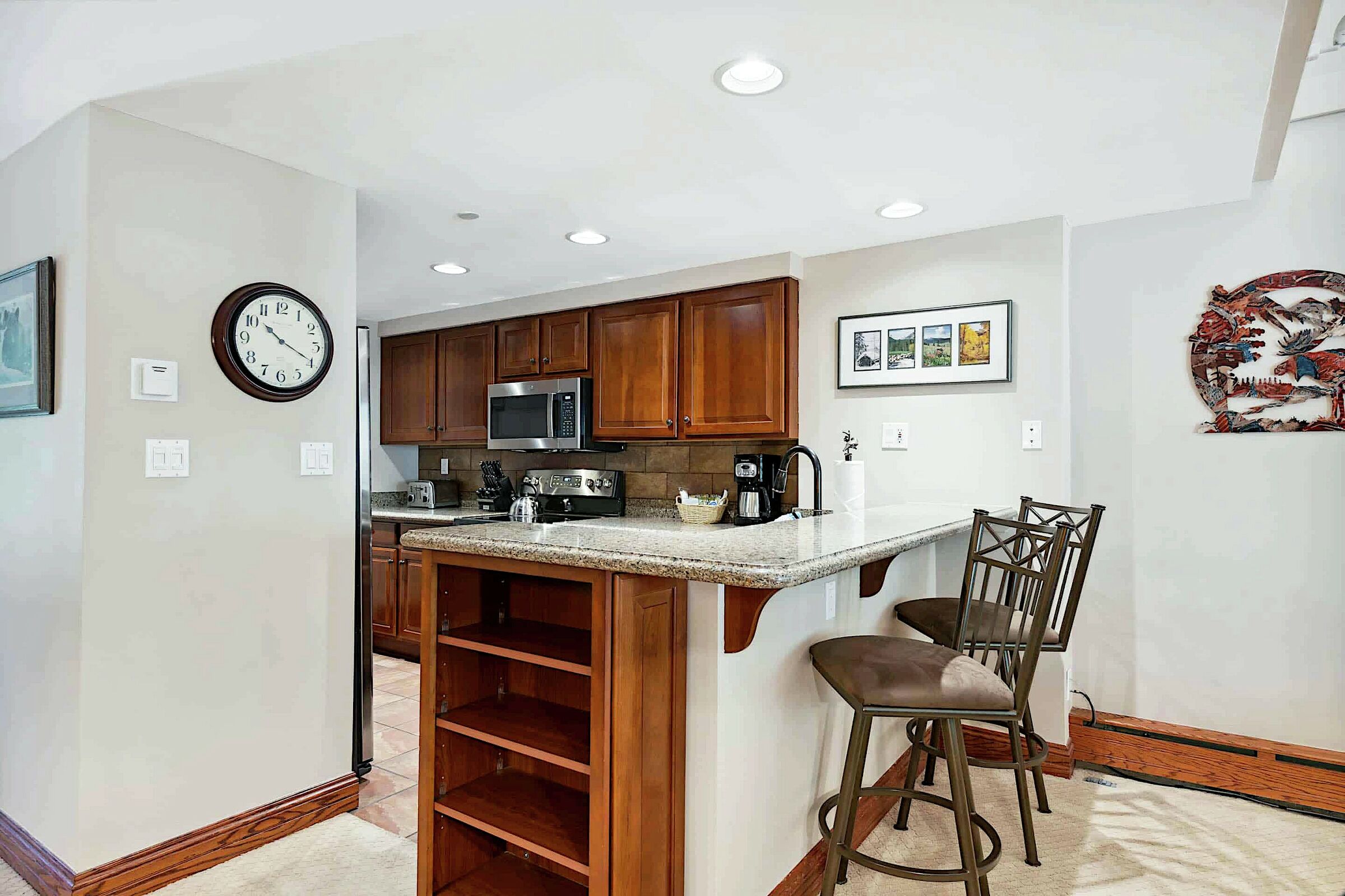 #405 - Kitchen