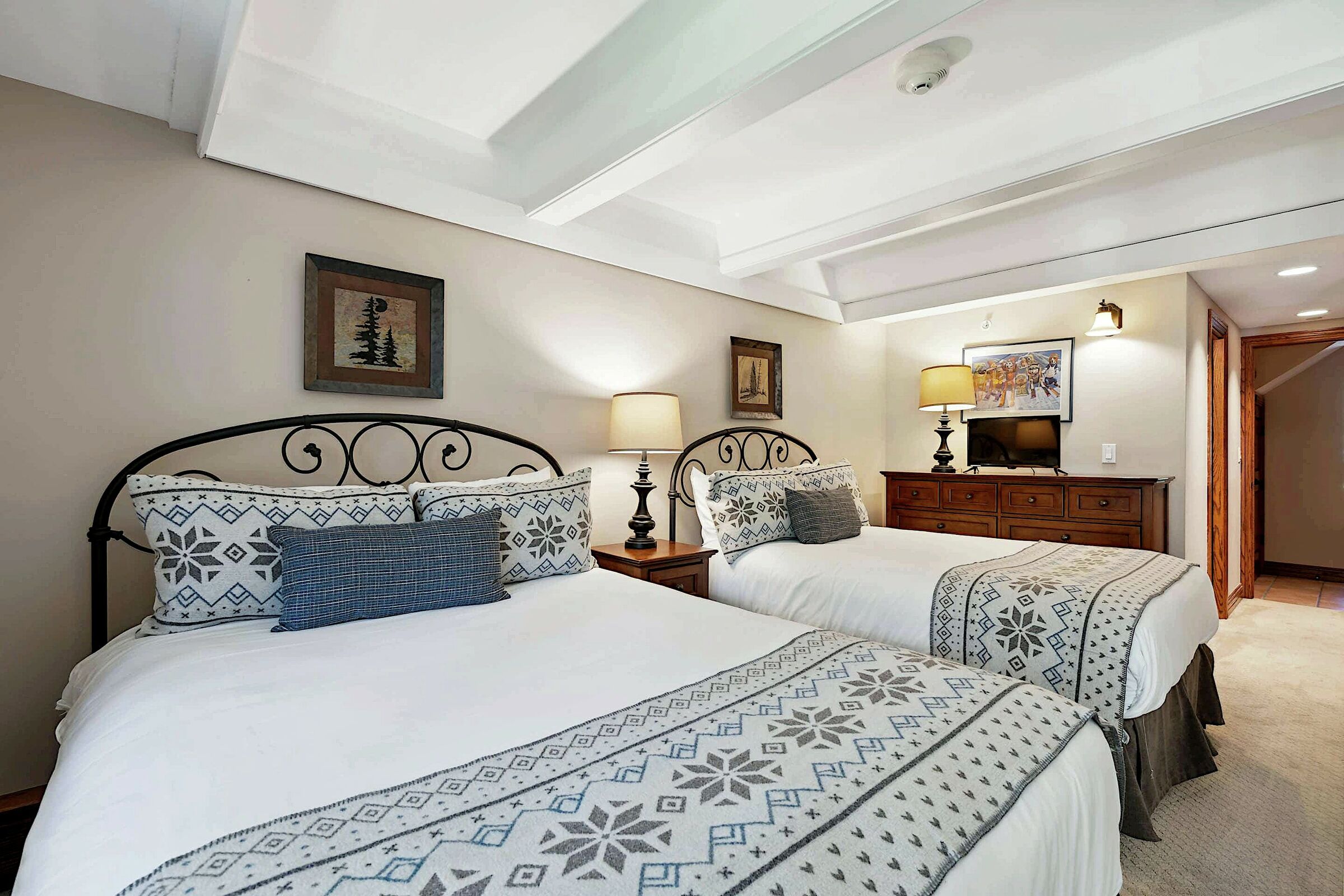 #405 - Bedroom