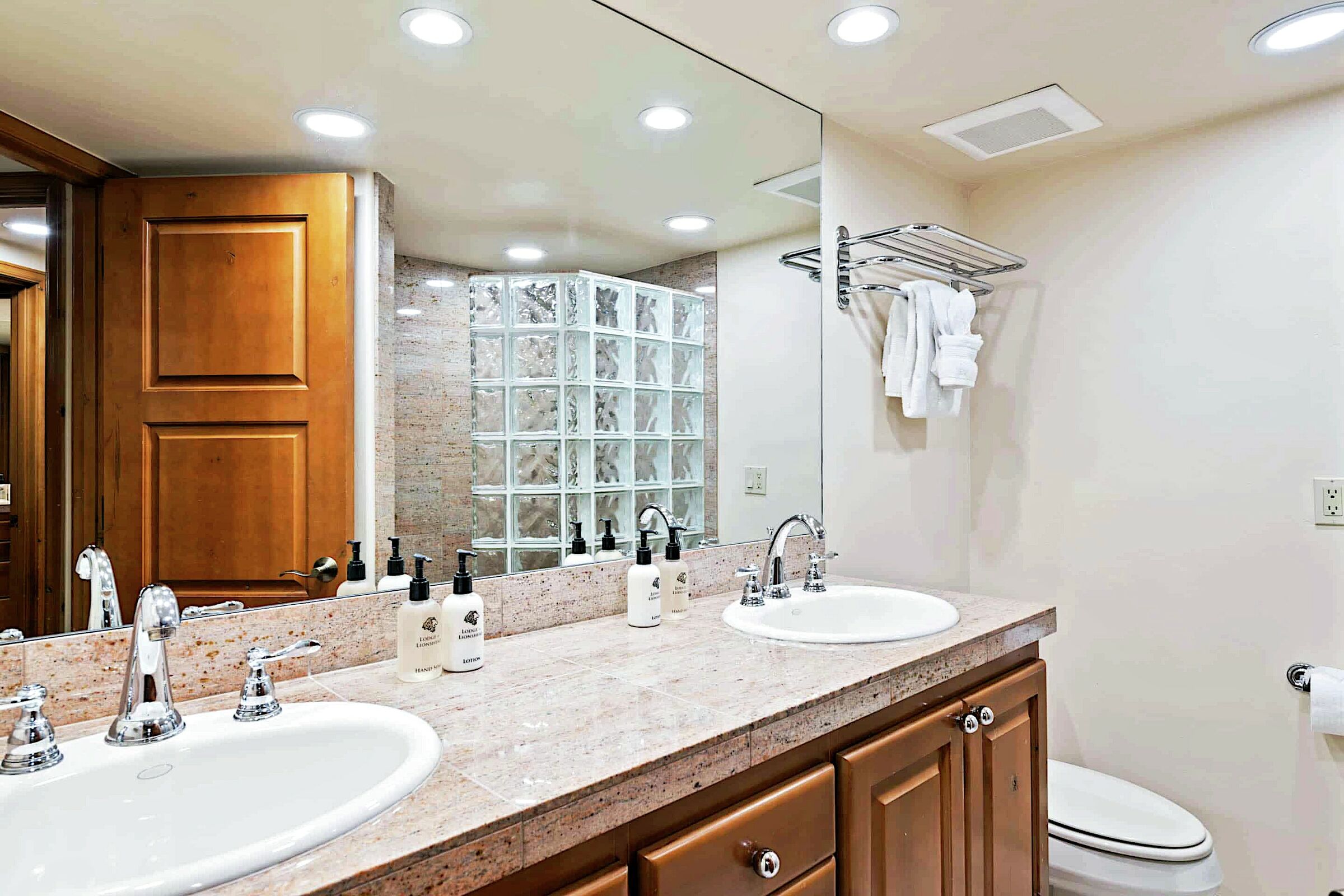 Master Ensuite Bathroom
