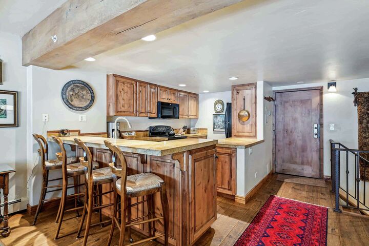 #102 - Kitchen