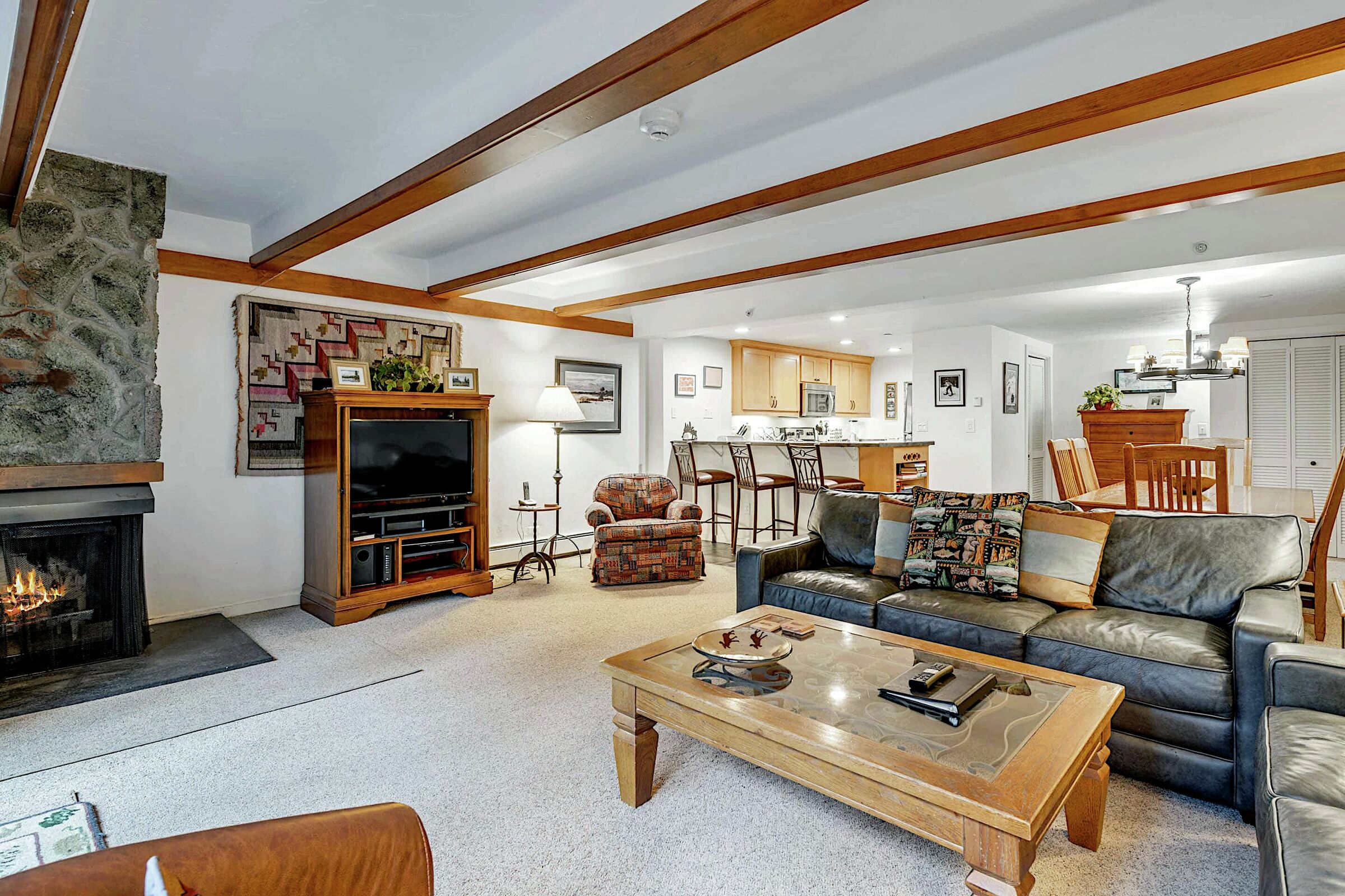 #104 - Living Area