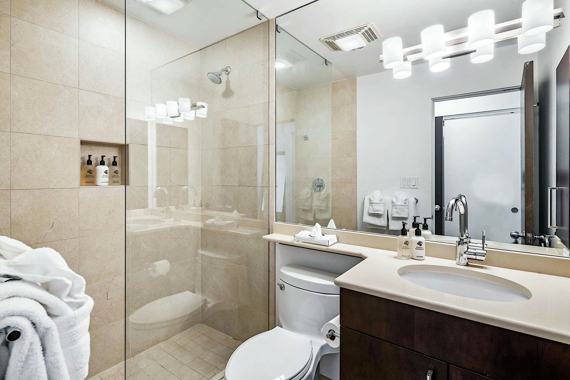 #05 - Bathroom