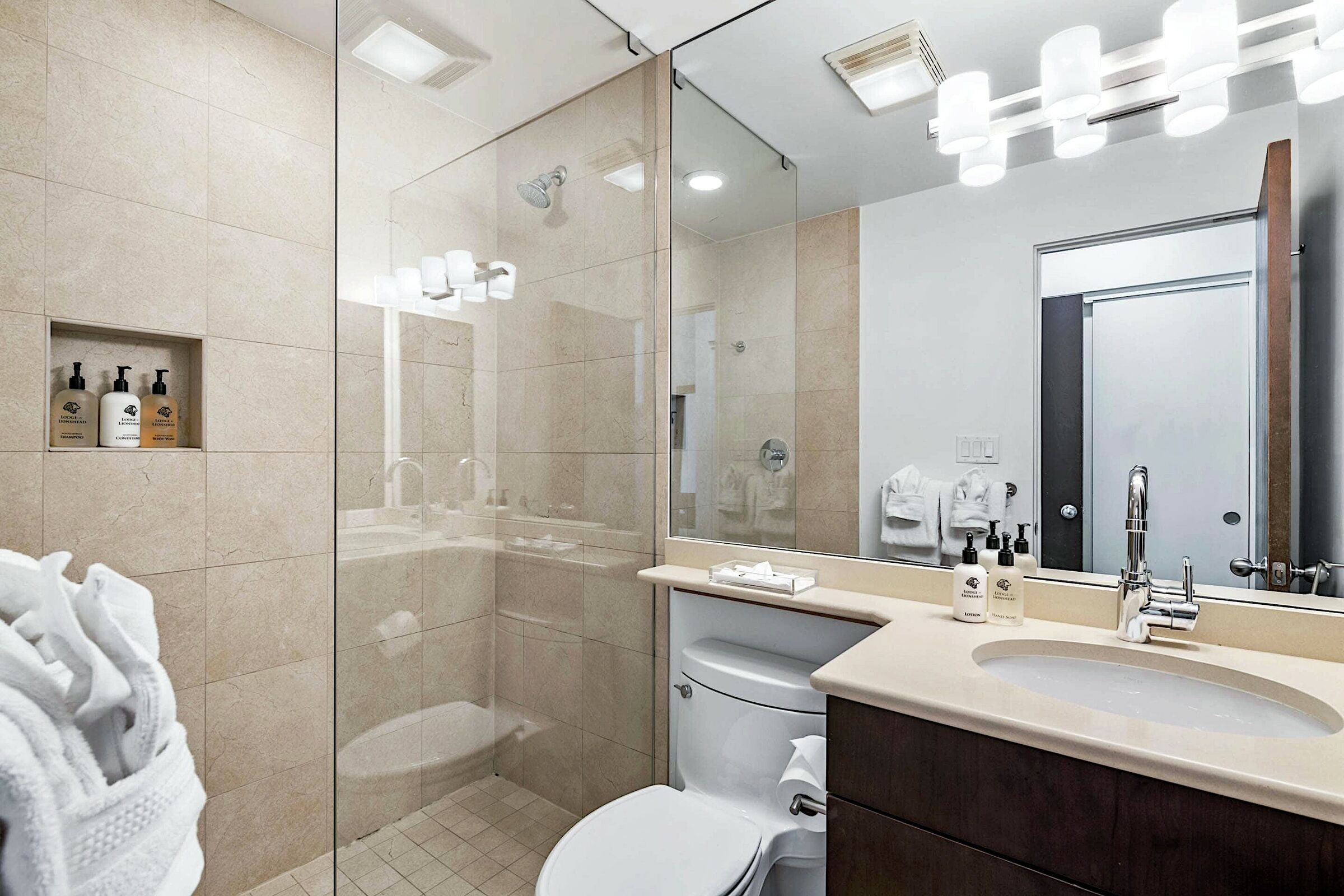#05 - Bathroom