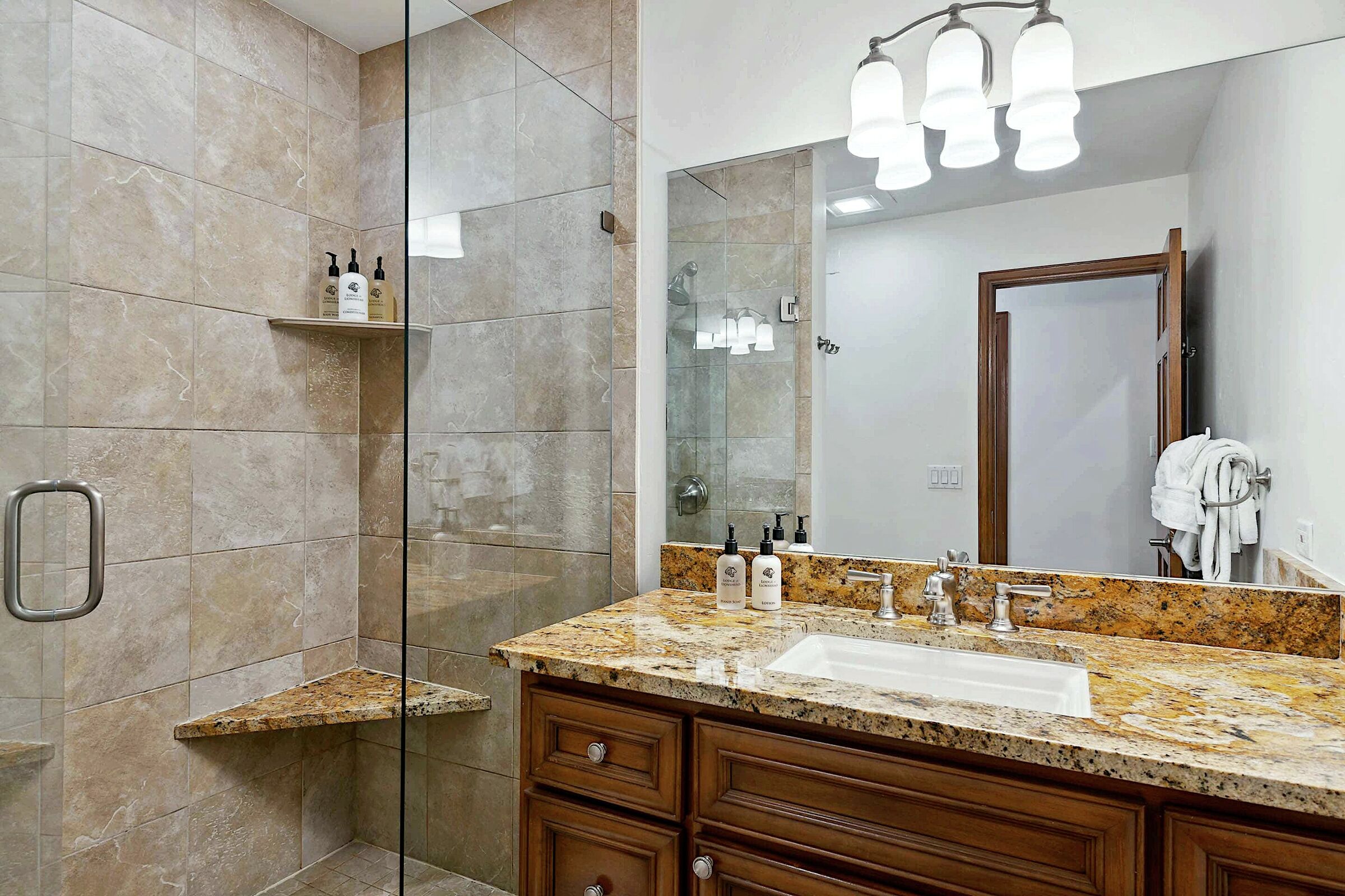 #03 - Bathroom