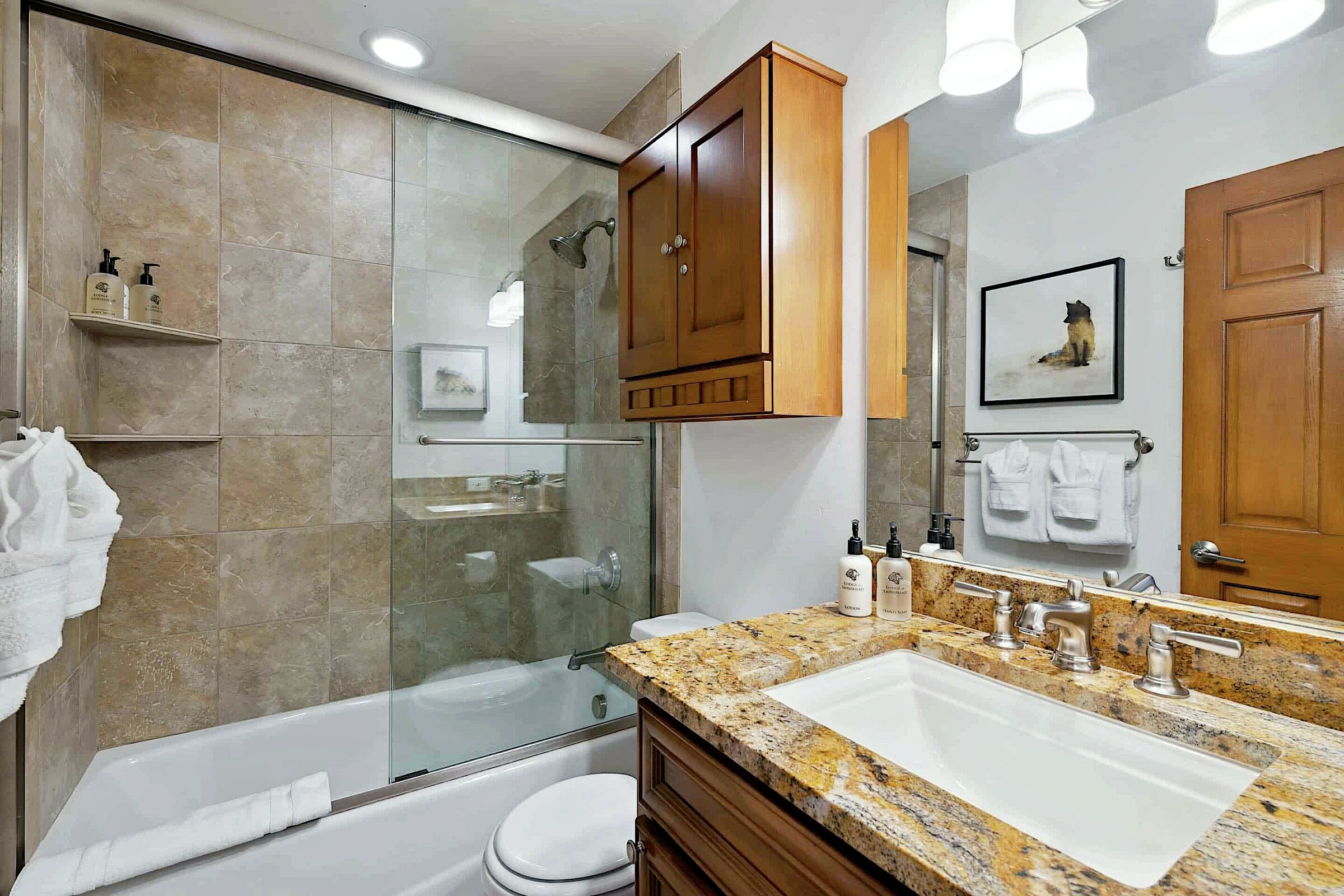 #03 - Bathroom