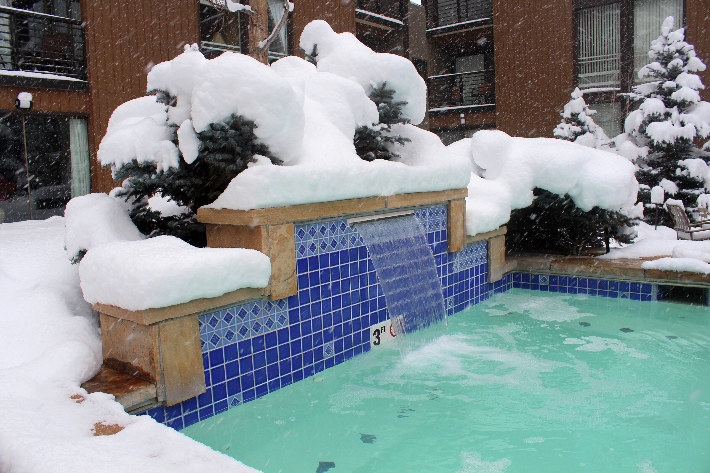 Outdoor Hot Tub