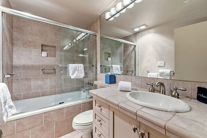 Ensuite Bathroom