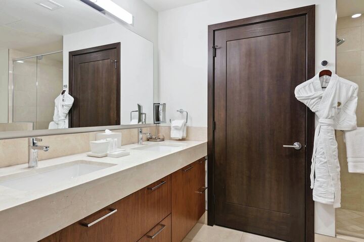 Master Ensuite Bathroom