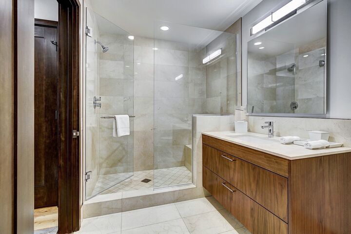2 Bdrm - Master Ensuite Bathroom
