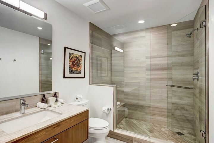 3 Bdrm - Master Ensuite Bathroom