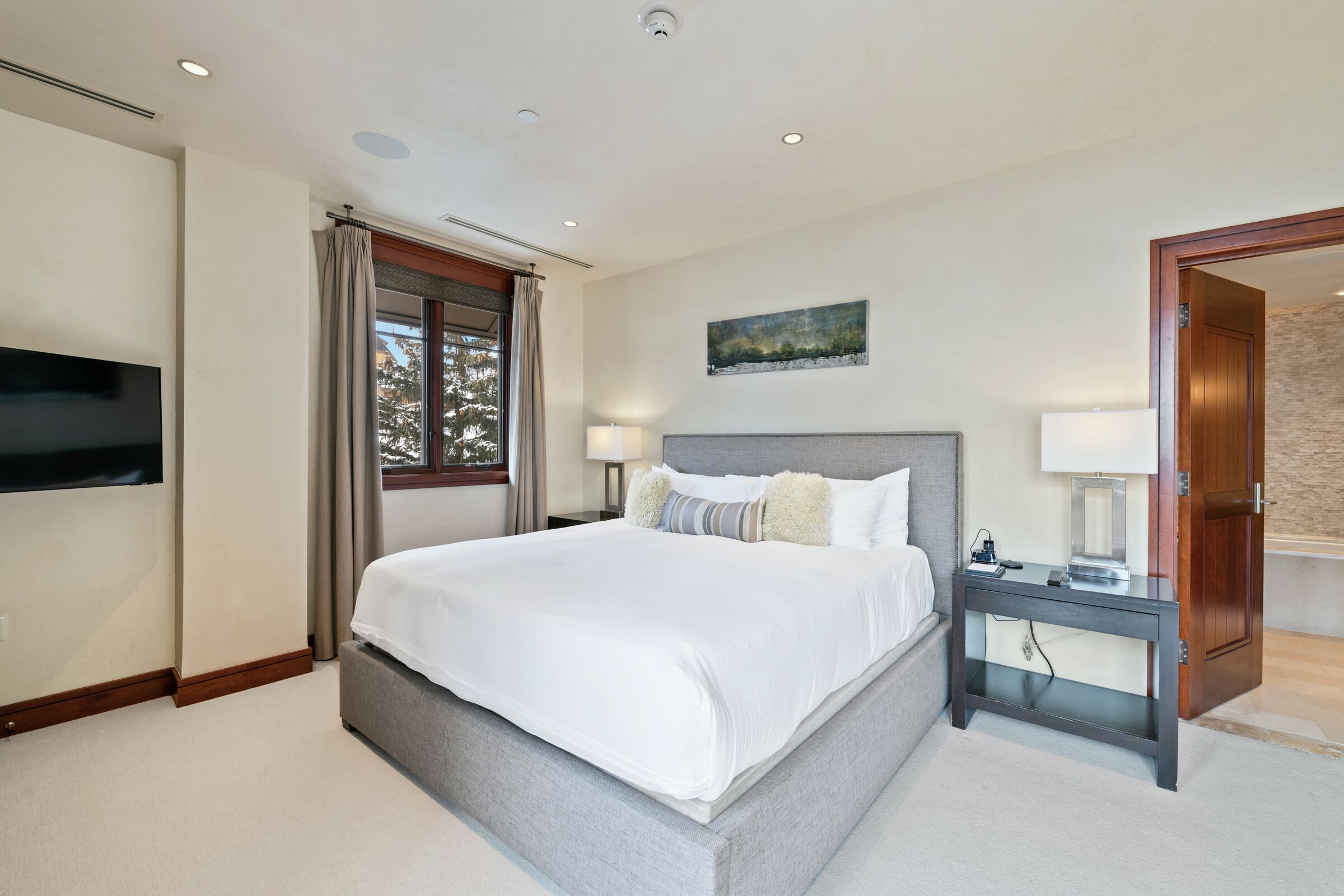 #3AS - Master Bedroom