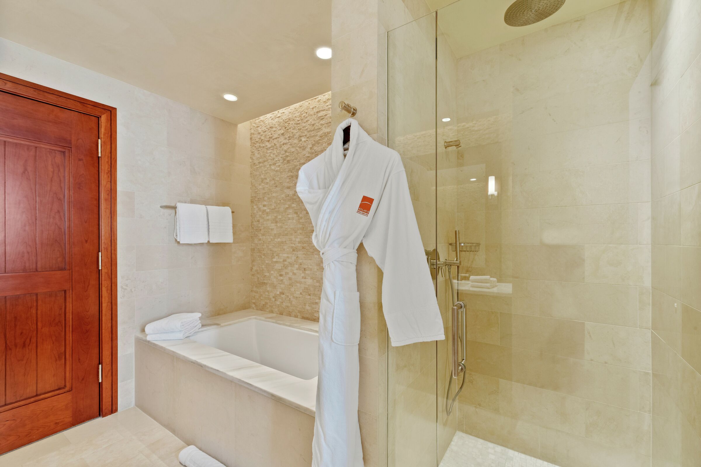 #3AW - Master Ensuite Bathroom