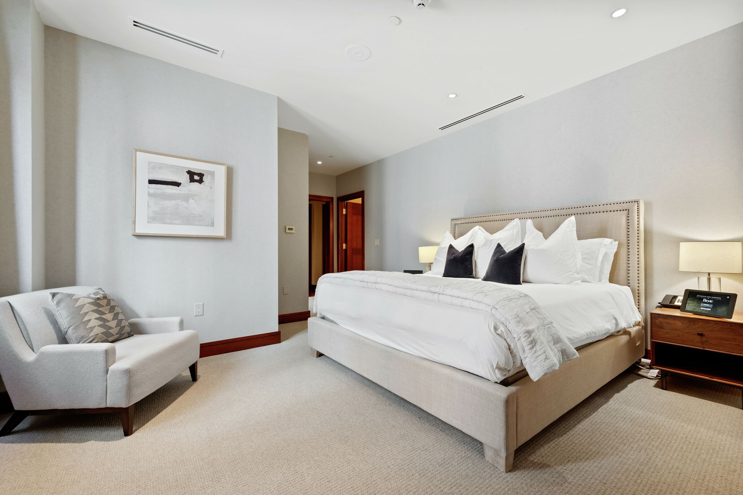 #3AW - Bedroom