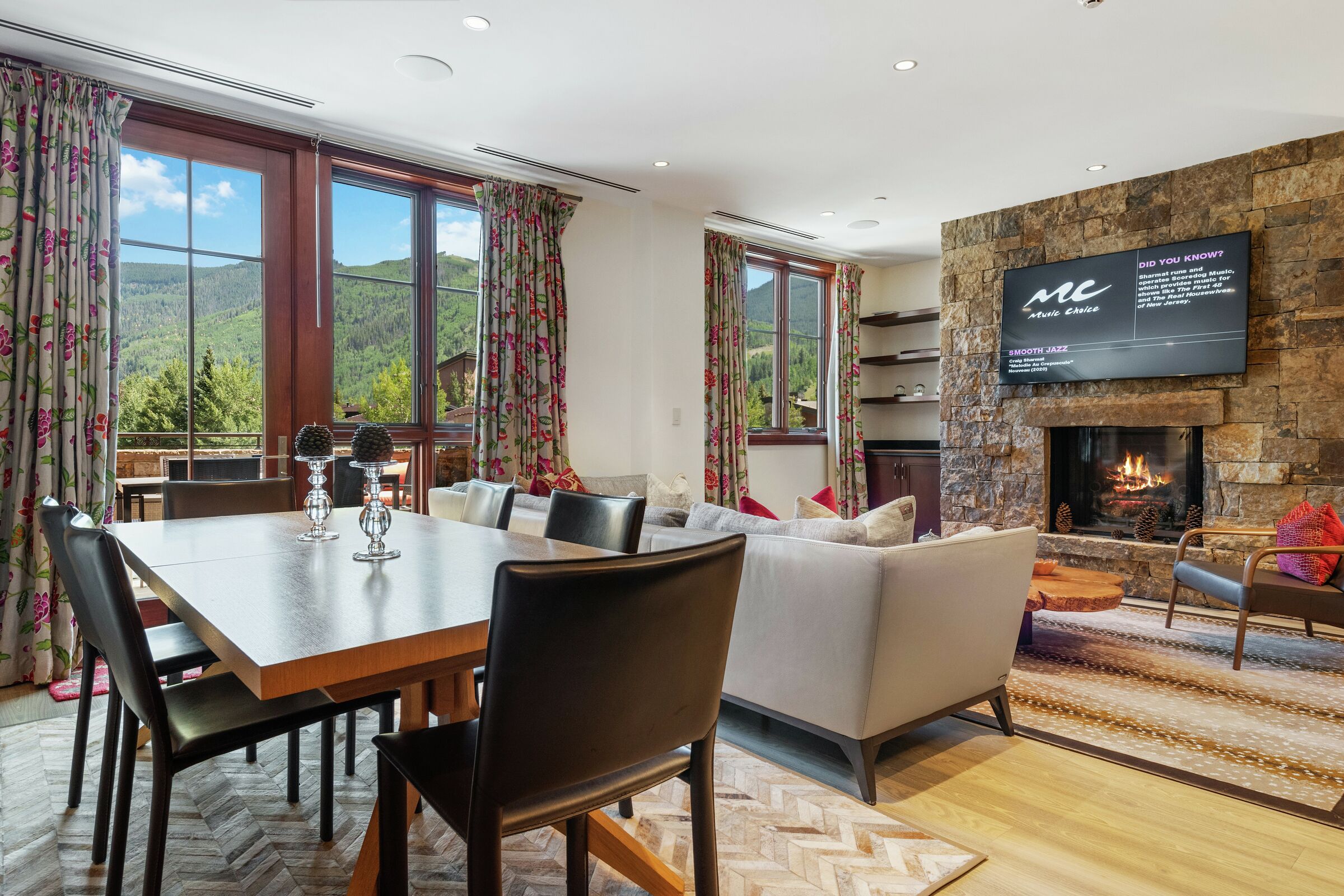 #3BS - Dining Room