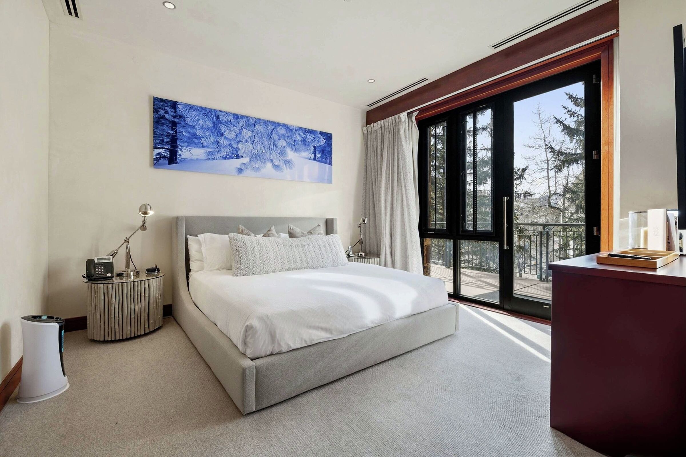 #2AS - Master Bedroom