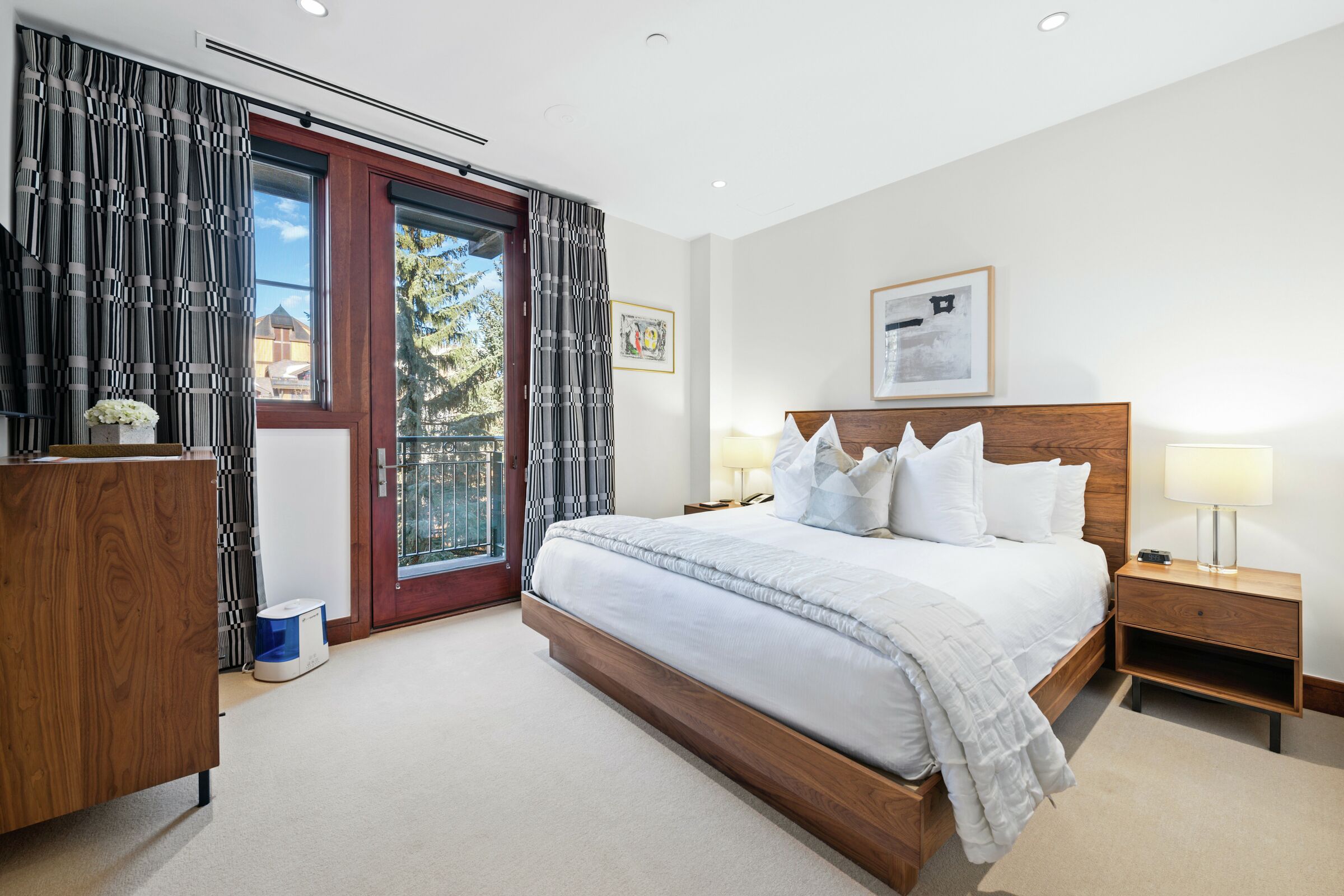 #4HW - Bedroom