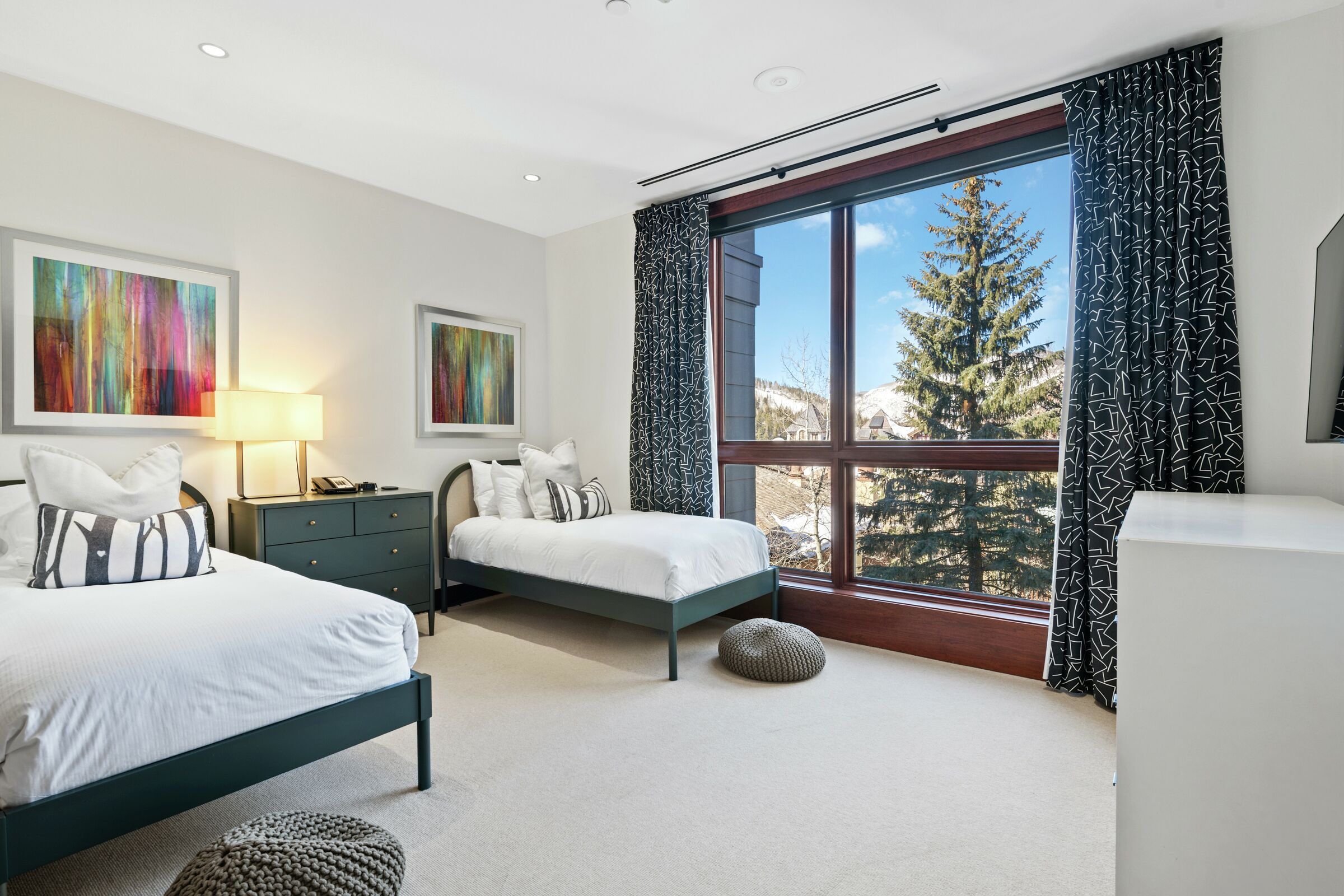 #4HW - Bedroom
