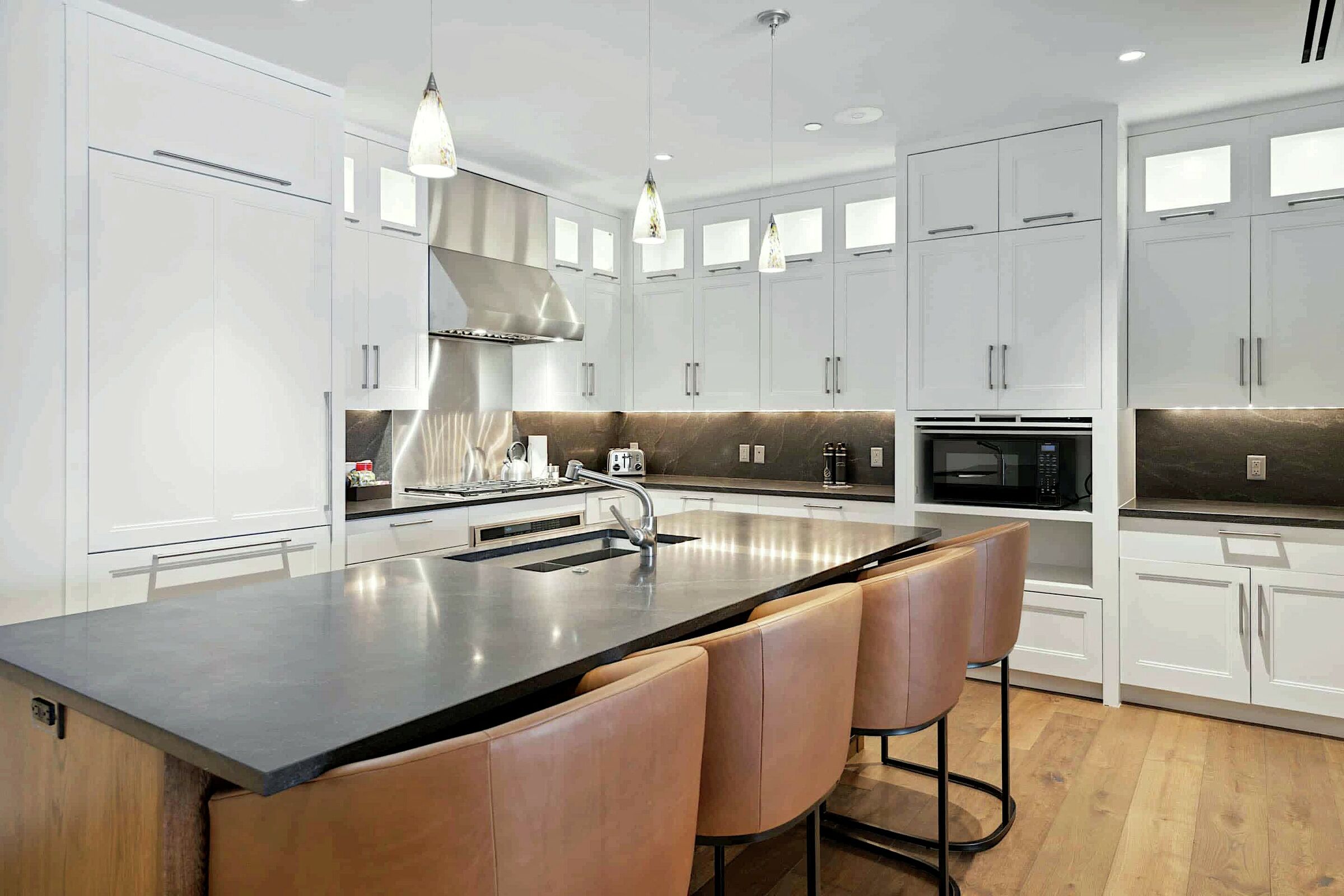 #6DE - Kitchen